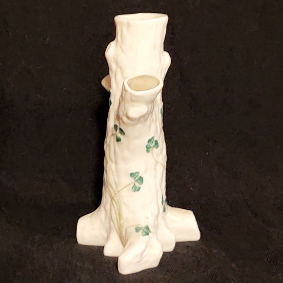 Vintage Belleek Ireland Shamrock Tree Trunk Vase - Picture 5 of 5